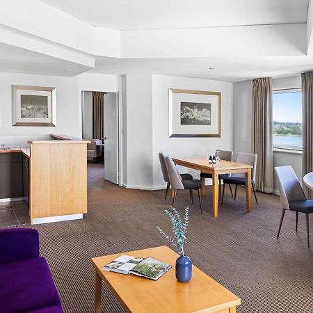 Novotel Perth Langley Exterior photo